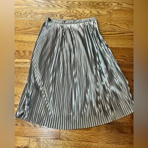 NWOT Banana Republic Metallic Midi A-Line Skirt in silver and taupe